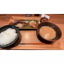 みさと