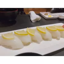 美月