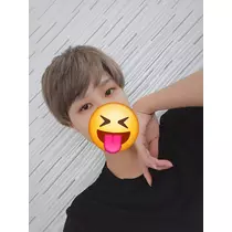 エミ （スタッフ）