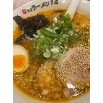 黒輝 りさ