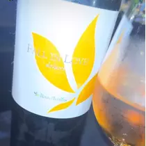 三鷹 真綺