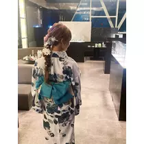 美波 あいか