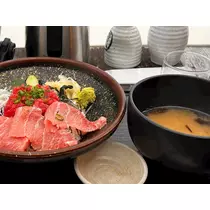 めい