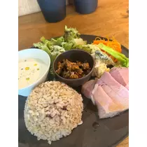 紬 ひかる