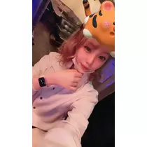 小川 真央