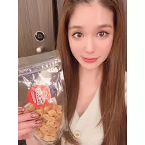 黒輝 りさ