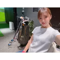 夏目 梨仔