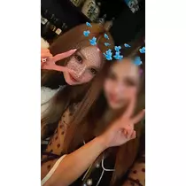 愛沢  咲姫