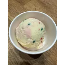 白石 愛莉