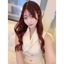 美波 ななみ