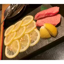 葉月 りほ