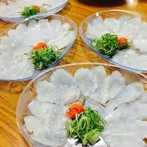 みあ