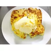 愛羽 仁美