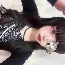 みあ