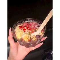 佐野 エマ