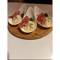 宝條 夏恋