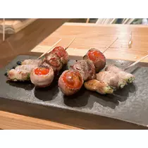 小鳥遊 もか