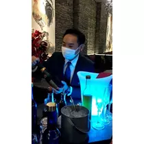 あや
