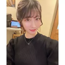 天乃 りさ