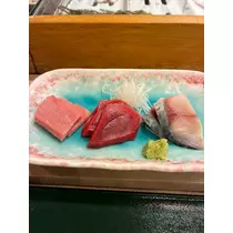 泉 りさ
