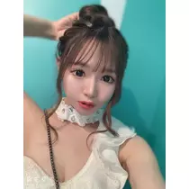 葉月 りほ