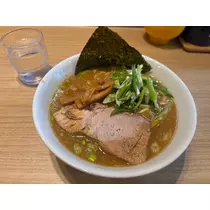 めい