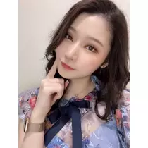 足立 はな