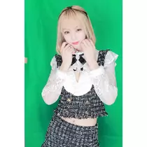 小川 真央