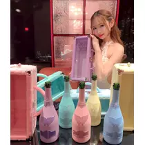 葉月 りほ