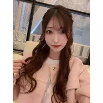 美波 ななみ
