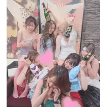あや