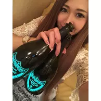 あや