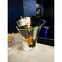 じゅん