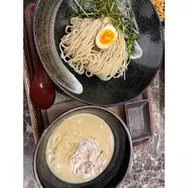 みや