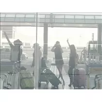 愛羽 仁美