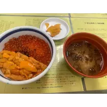三鷹 真綺