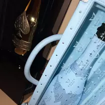 じゅな