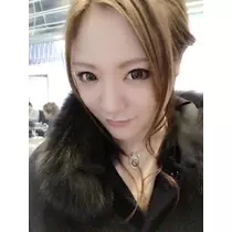 愛羽 仁美