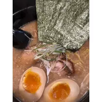 黒輝 りさ