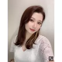 足立 はな