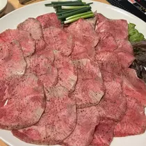 まい