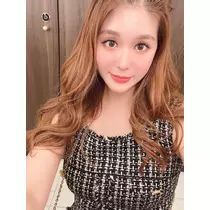 黒輝 りさ