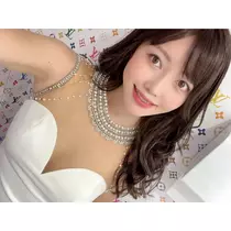 妃 えりな