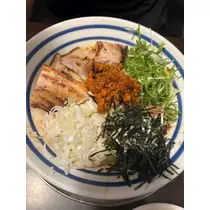 紬 ひい