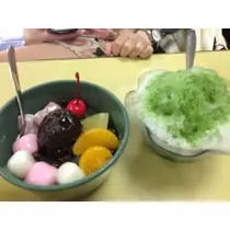 蓮見 リア