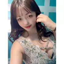 妃 えりな
