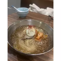 紬 ひい