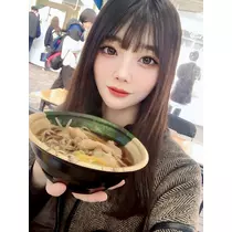 三鷹 真綺