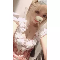 小川 真央