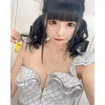雛鶴 めい